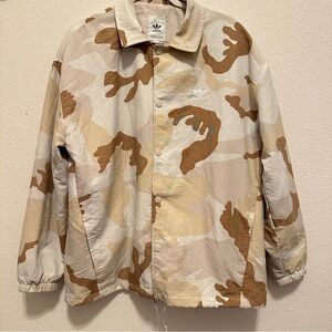 Adidas Men’s Skateboarding Coach Jacket Size M Camouflage